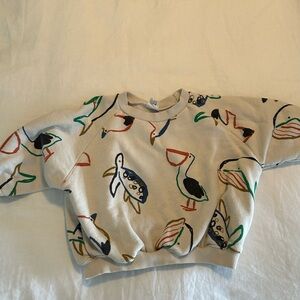Zara Cream and Blue Graphic Sweatshirt